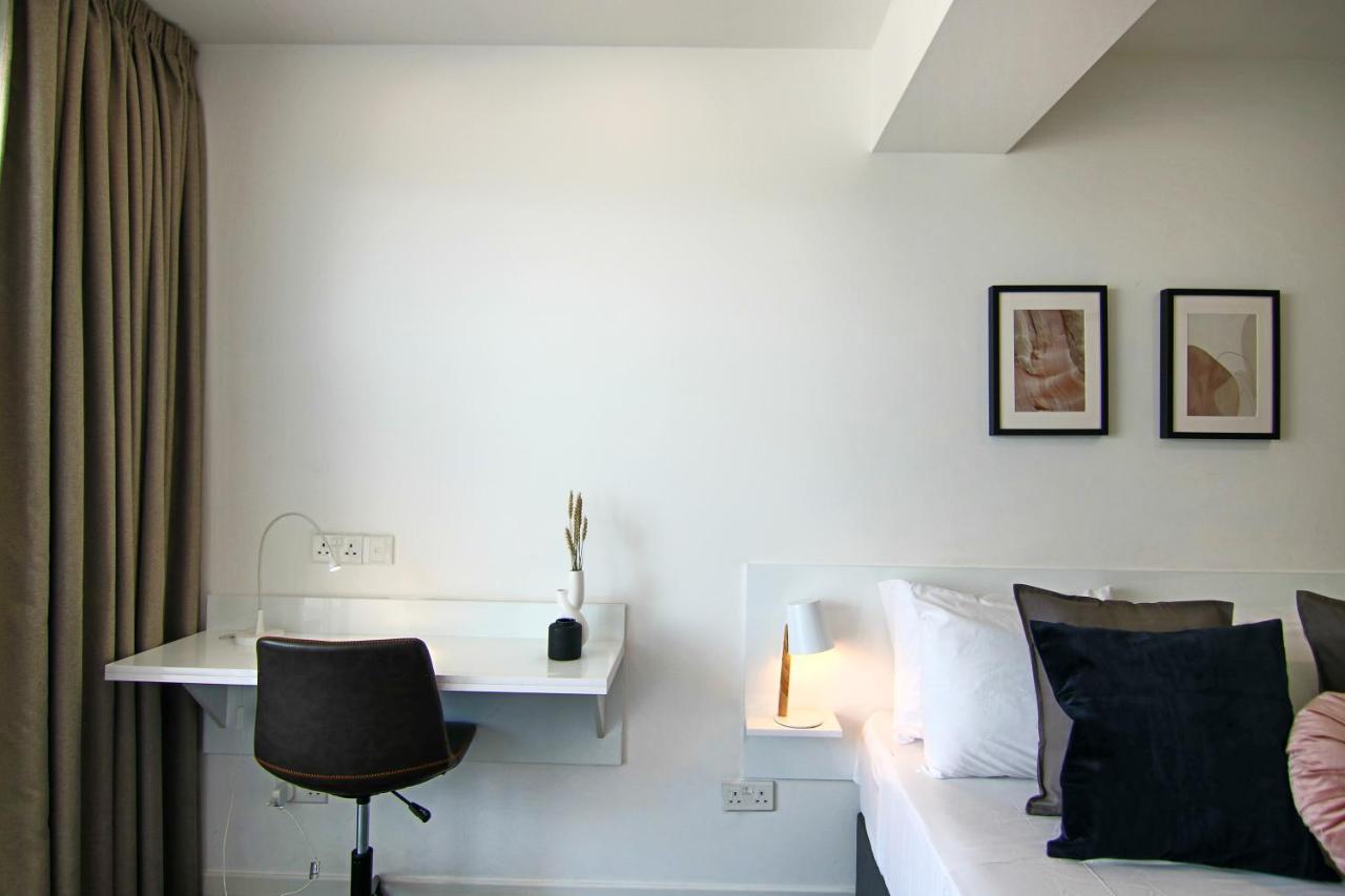 Phaedrus Living: Luxury Suite Nicosia 505 エクステリア 写真